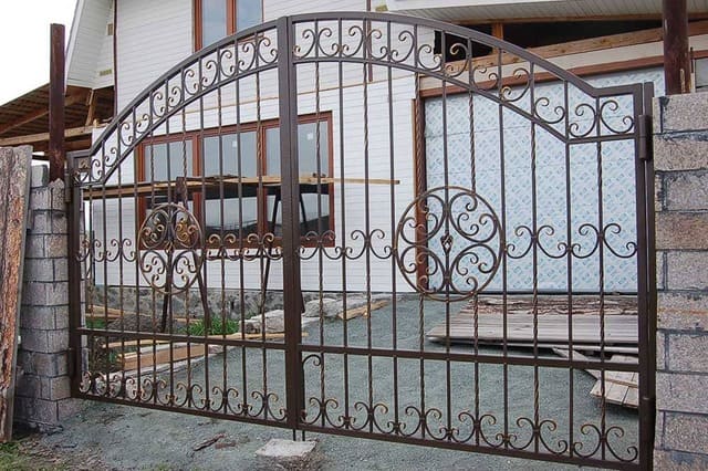 кованые и сварные ворота Монино